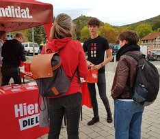 20191012_7_Infostand.jpg